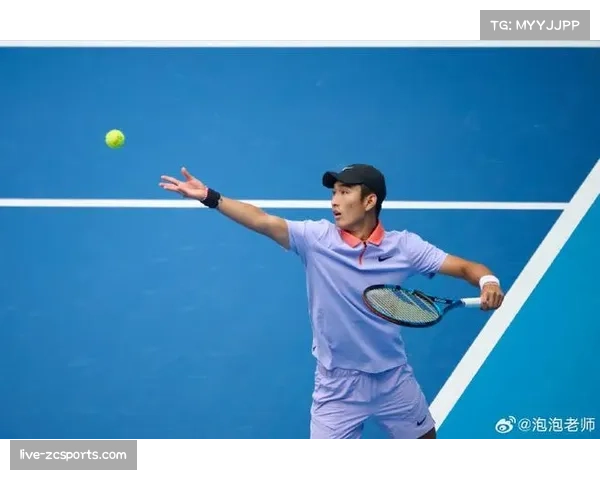 迈阿密首轮，中国选手商竣程三盘鏖战取胜